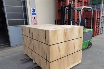 30 K1LZ�s antennas arrived in Bologna - 1